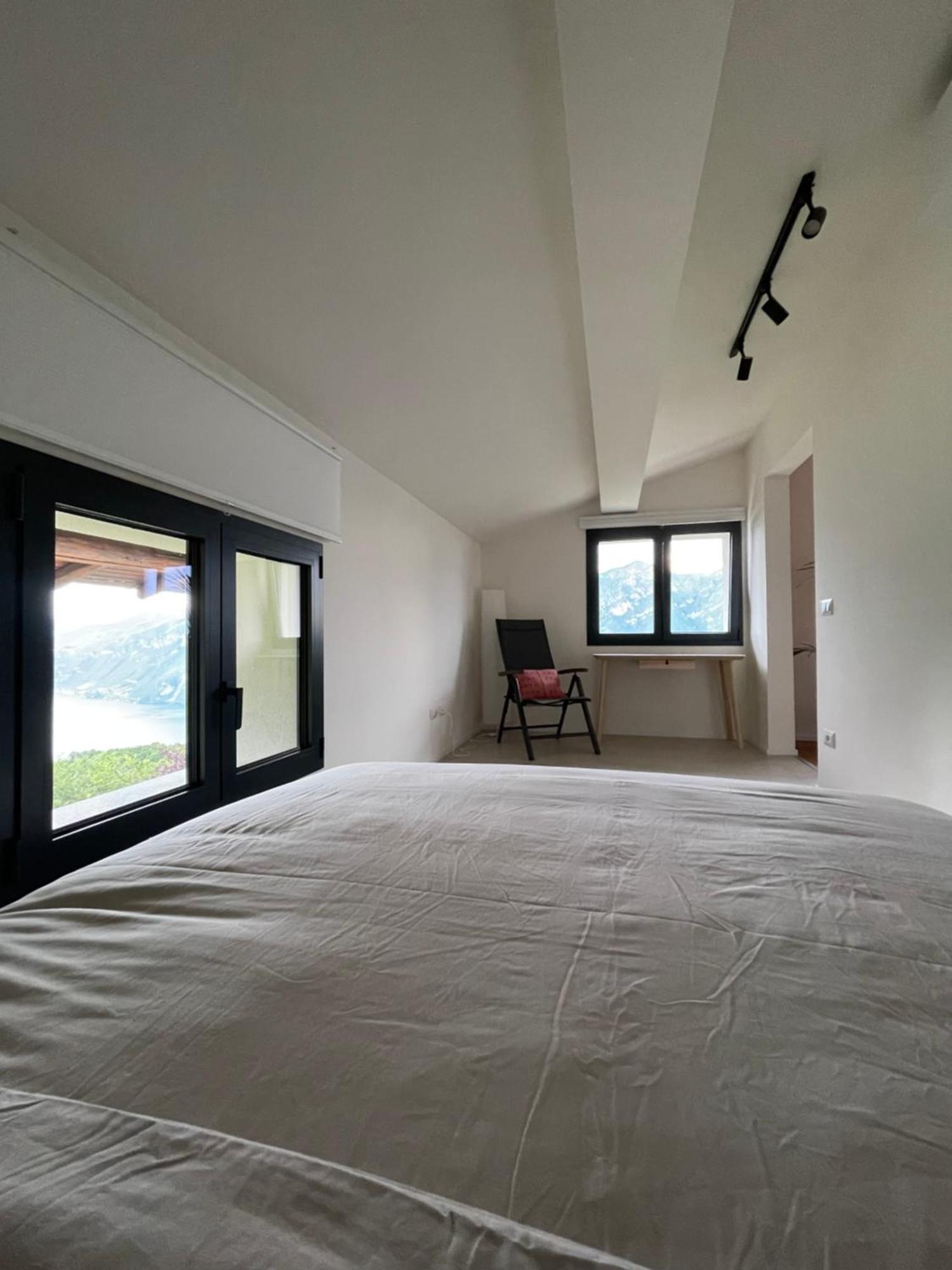 Villa D'Alba Guest House Чивенна Экстерьер фото